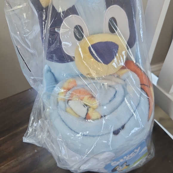 Bluey Other - Plush Light Blue Animal Character Baby Throw Blanket